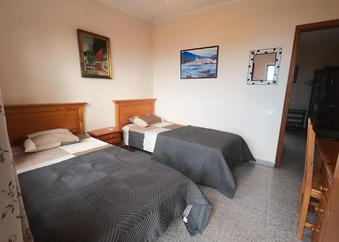 Twin At Lila 拉克鲁斯